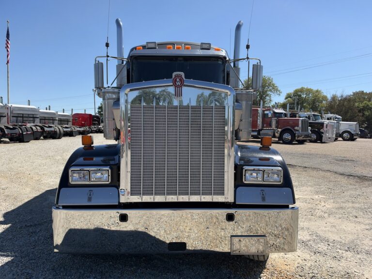 2015 KENWORTH W900L GLIDER KIT photo 2