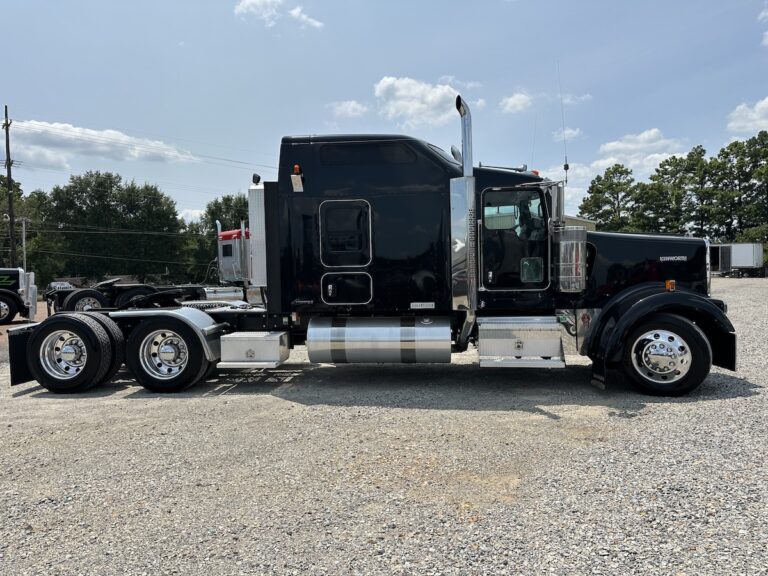2015 KENWORTH W900L GLIDER KIT photo 4