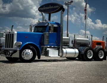 2017 PETERBILT 389 DAYCAB GLIDER KIT 454298