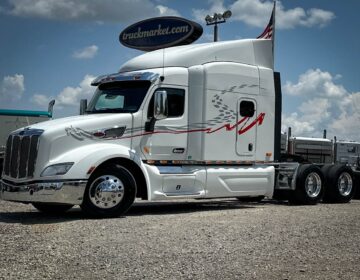 2019 PETERBILT 579 GLIDER KIT 654878