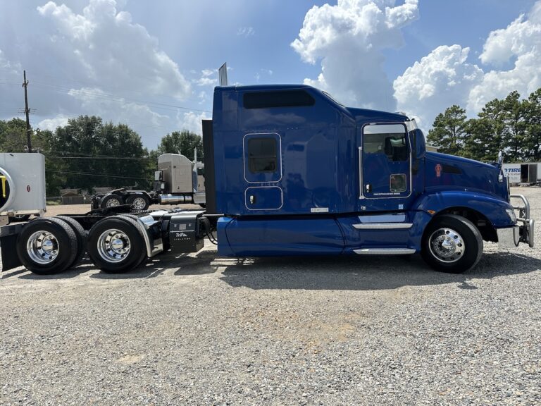 2015 KENWORTH T660 GLIDER KIT photo 4