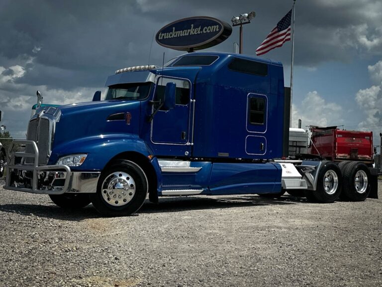 2015 KENWORTH T660 GLIDER KIT photo 1