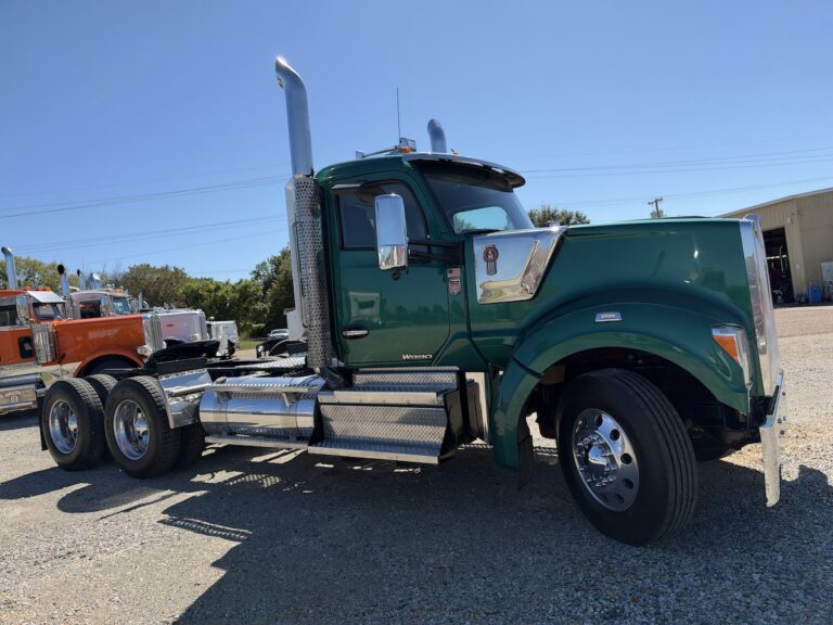 2022 KENWORTH W990 DAYCAB photo 3