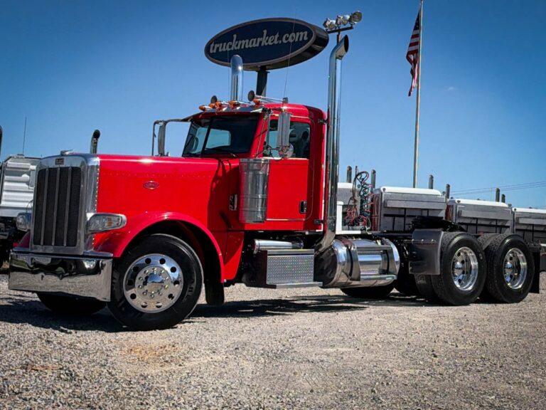 2018 PETERBILT 389 DAYCAB GLIDER KIT