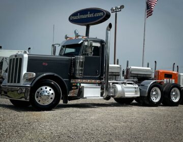 2015 PETERBILT 389 DAYCAB GLIDER KIT 341292