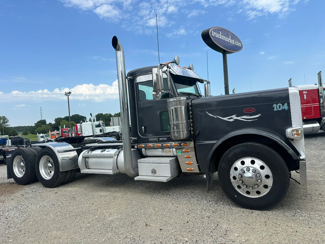 2015 PETERBILT 389 DAYCAB GLIDER KIT 341292