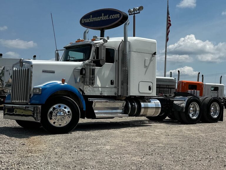2020 KENWORTH W900 SLEEPER photo 1