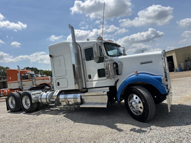2020 KENWORTH W900 SLEEPER photo 3