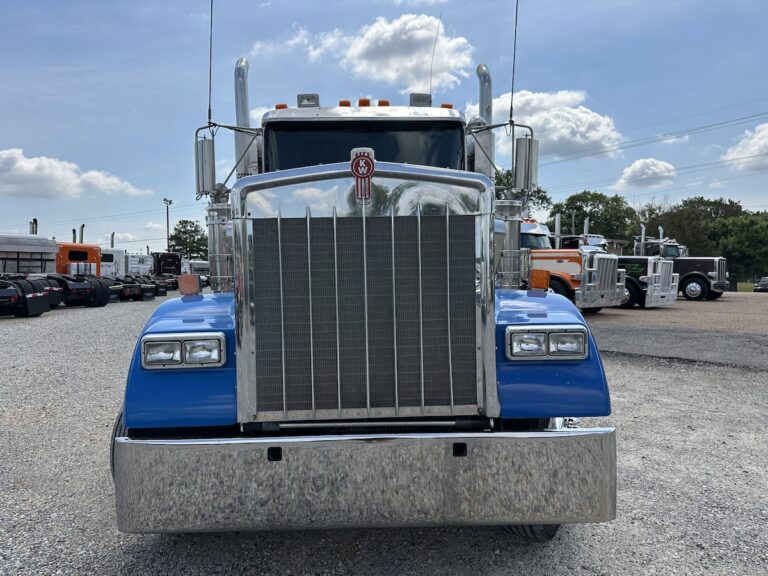 2020 KENWORTH W900 SLEEPER photo 2