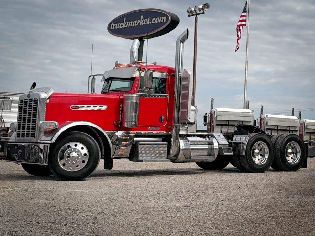 2016 PETERBILT 389 PRIDE & CLASS GLIDER KIT