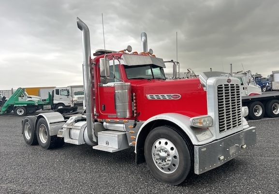 2016 PETERBILT 389 PRIDE & CLASS GLIDER KIT 390213