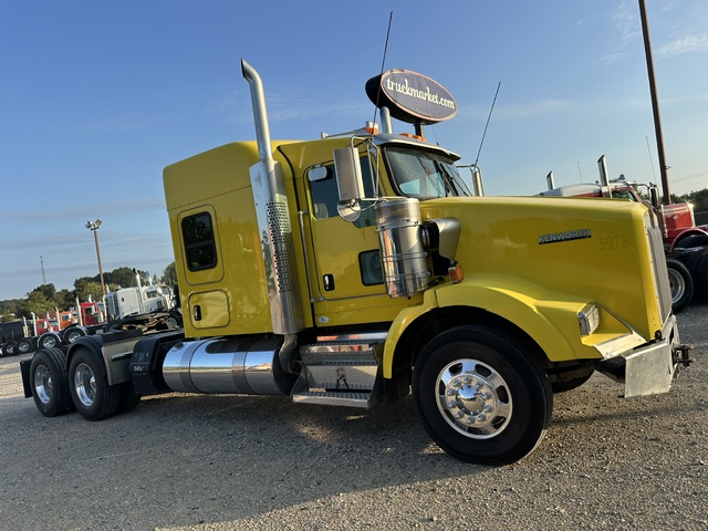 2016 KENWORTH T800 GLIDER KIT photo 1