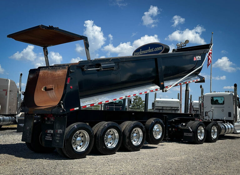 2023 MTM QUAD AXLE END DUMP
