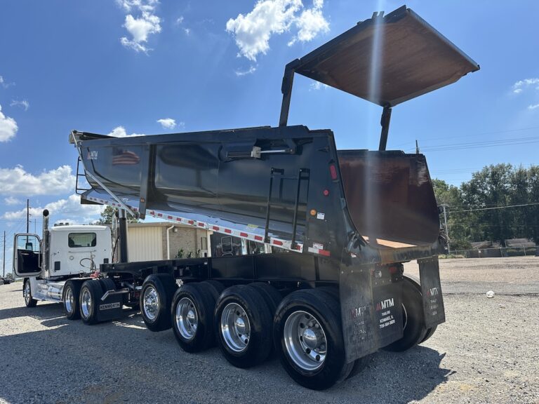 2023 MTM QUAD AXLE END DUMP — photo 4