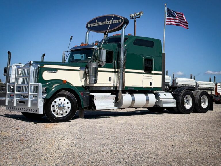 2018 KENWORTH W900L GLIDER KIT