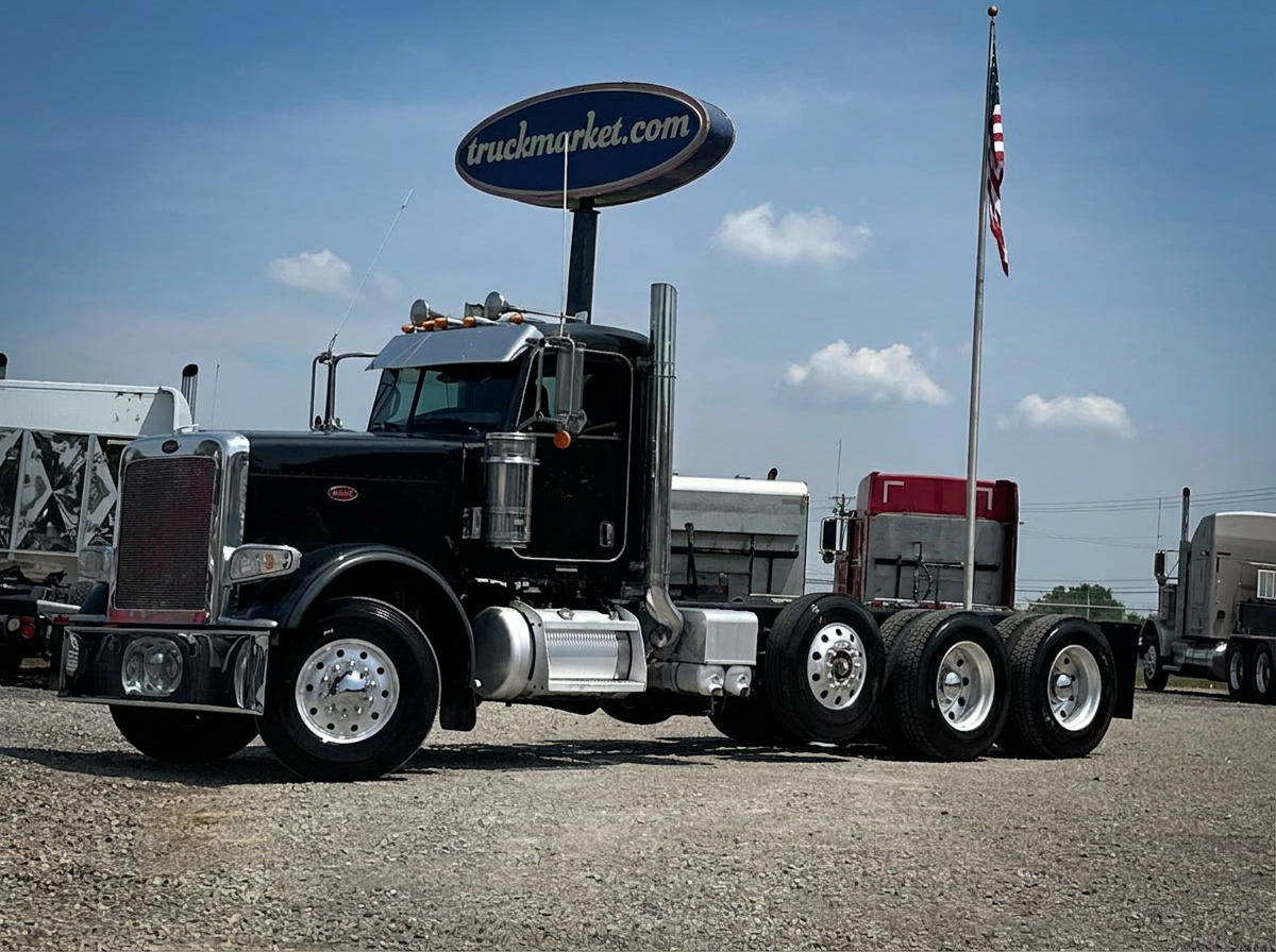 2016 PETERBILT 389 TRI AXLE GLIDER KIT