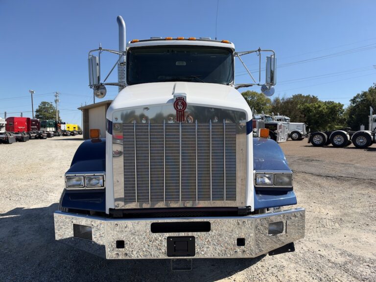 2020 KENWORTH T800 DAYCAB photo 2