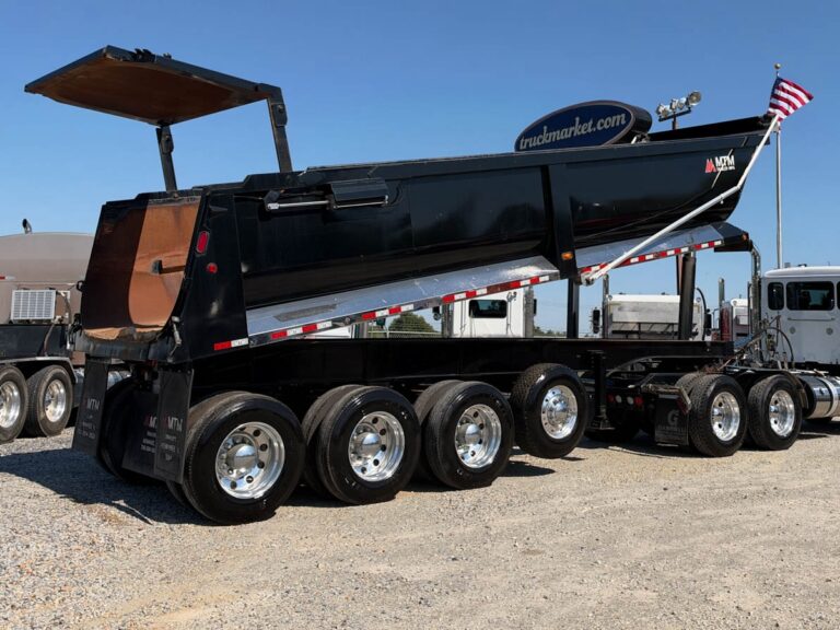 2023 MTM QUAD AXLE END DUMP photo 1