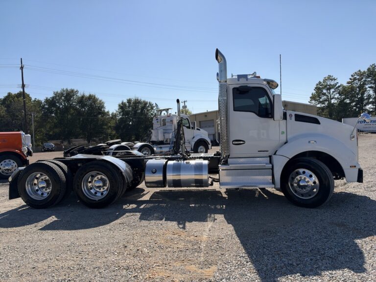 2021 KENWORTH T880 DAYCAB — photo 4