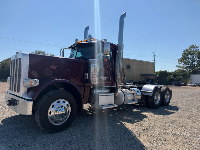 2023 PETERBILT 389 DAYCAB — photo 3