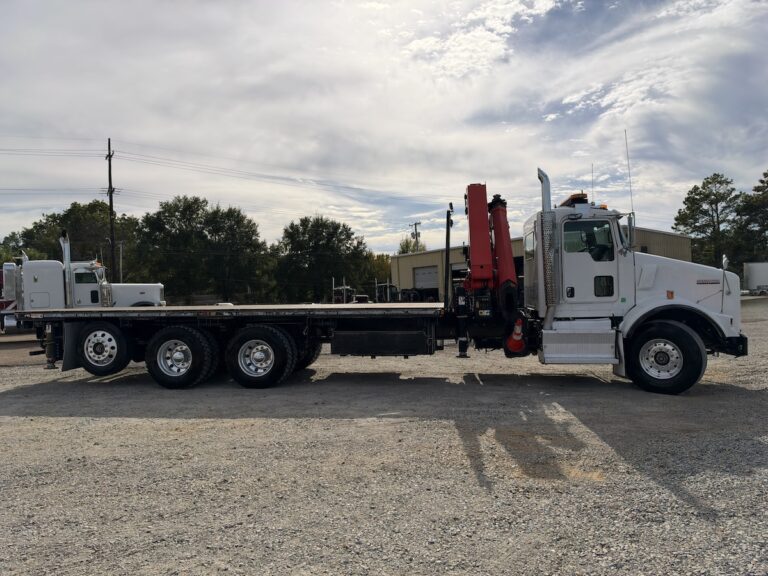 2016 KENWORTH T800 FLATBED CRANE TRUCK photo 4
